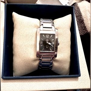 ESQ SWISS E5298 Quartz Rectangular Women's Wristwatch *Needs Battery*